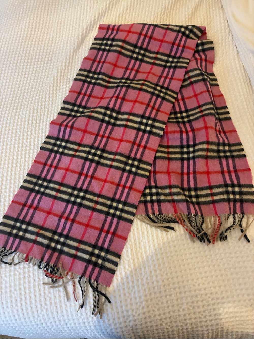 Women’s Pink Plaid Burberry Cashmere Fringe Scarf